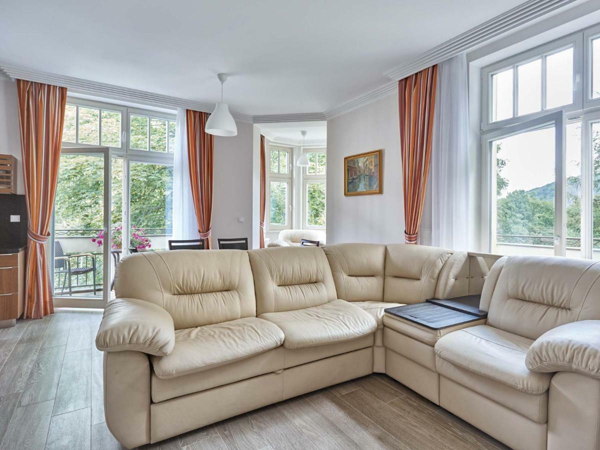 Apartment Villa Dionysus Karlovy Vary Esterno foto