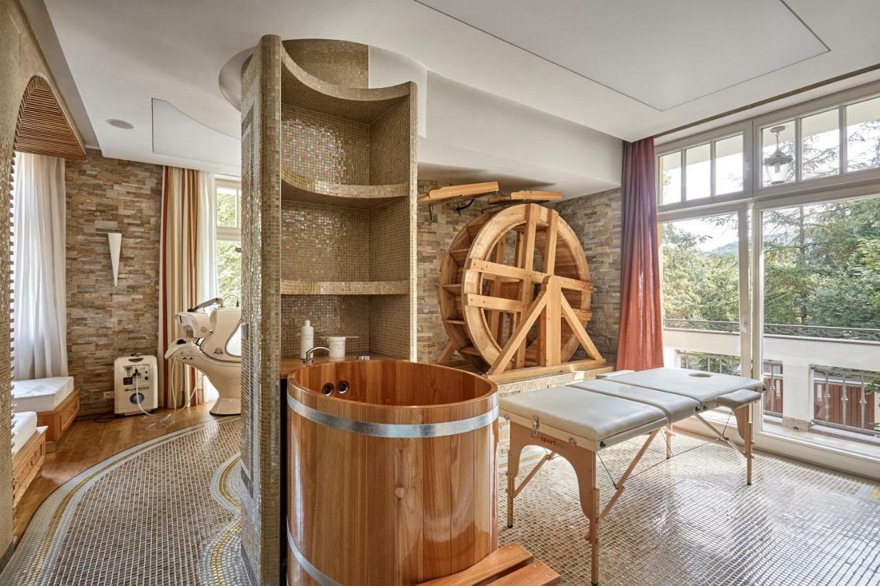 Apartment Villa Dionysus Karlovy Vary Esterno foto